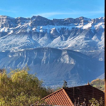 Eco-Logis Mad'In Belledonne Bed & Breakfast Theys Bagian luar foto