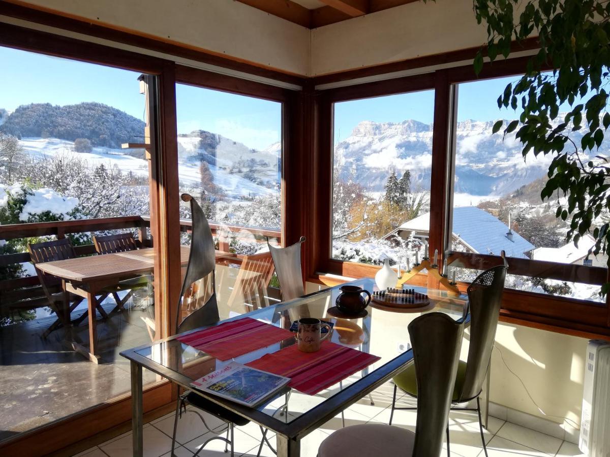 Eco-Logis Mad'In Belledonne Bed & Breakfast Theys Bagian luar foto