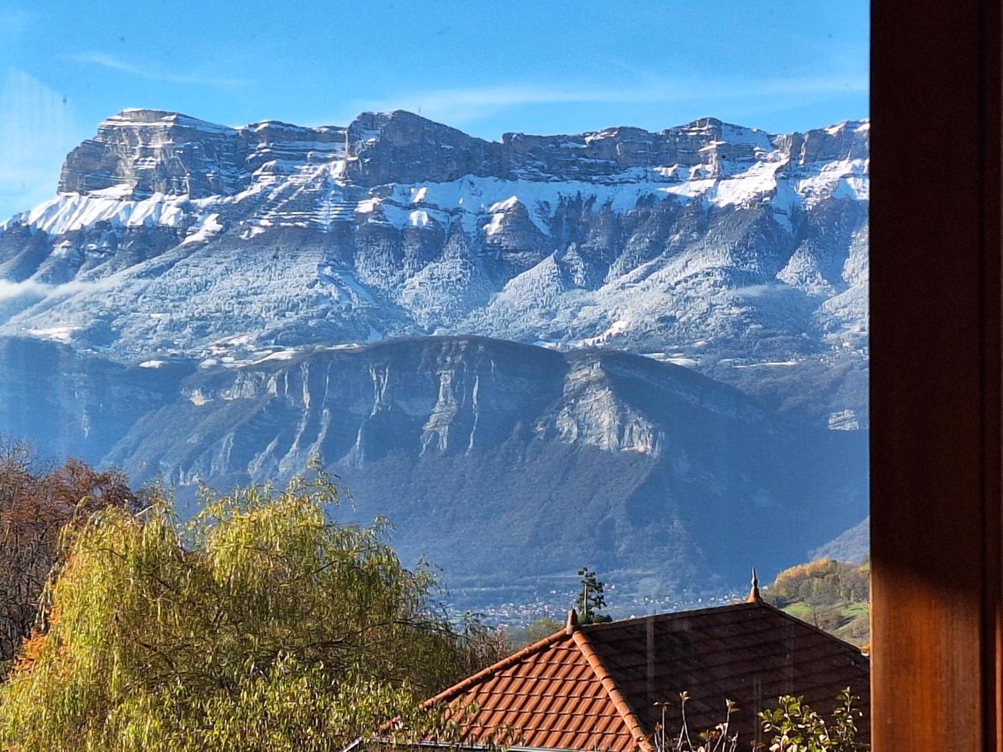 Eco-Logis Mad'In Belledonne Bed & Breakfast Theys Bagian luar foto